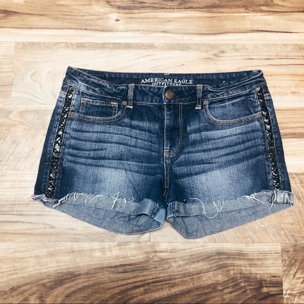 American Eagle shorts sz 14✨